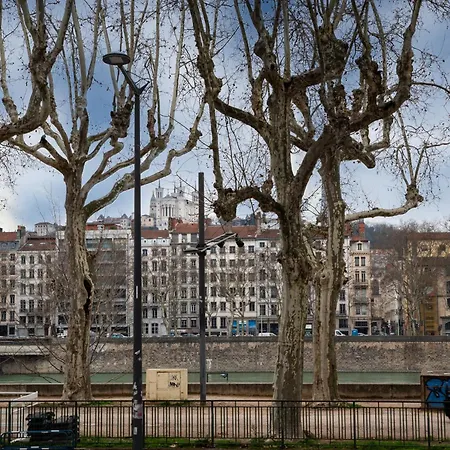 Le Rhone Haussmannien, Luxueux Spacieux Et Raffine Au Coeur De 6e Vue Rhone Apartment