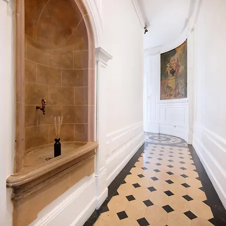 Apartment Le Rhone Haussmannien, Luxueux Spacieux Et Raffine Au Coeur De 6e Vue Rhone Lyon