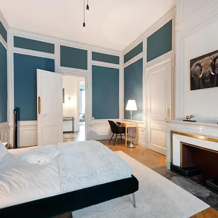 Le Rhone Haussmannien, Luxueux Spacieux Et Raffine Au Coeur De 6e Vue Rhone *