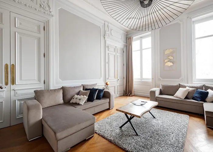 Apartament Le Rhone Haussmannien, Luxueux Spacieux Et Raffine Au Coeur De 6e Vue Rhone